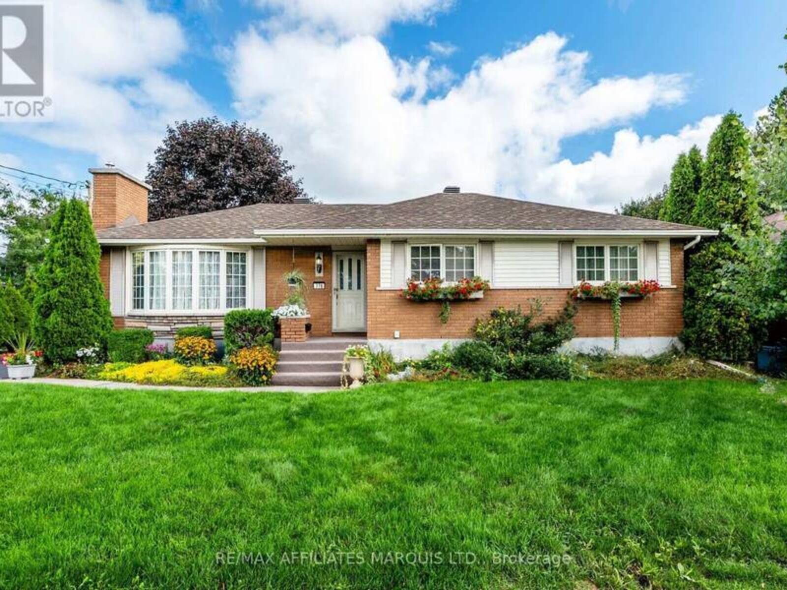 778 GUY STREET, Cornwall, Ontario K6H 4W3