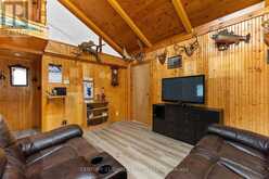 121 MAPLE DRIVE | South Algonquin Ontario | Slide Image Ten