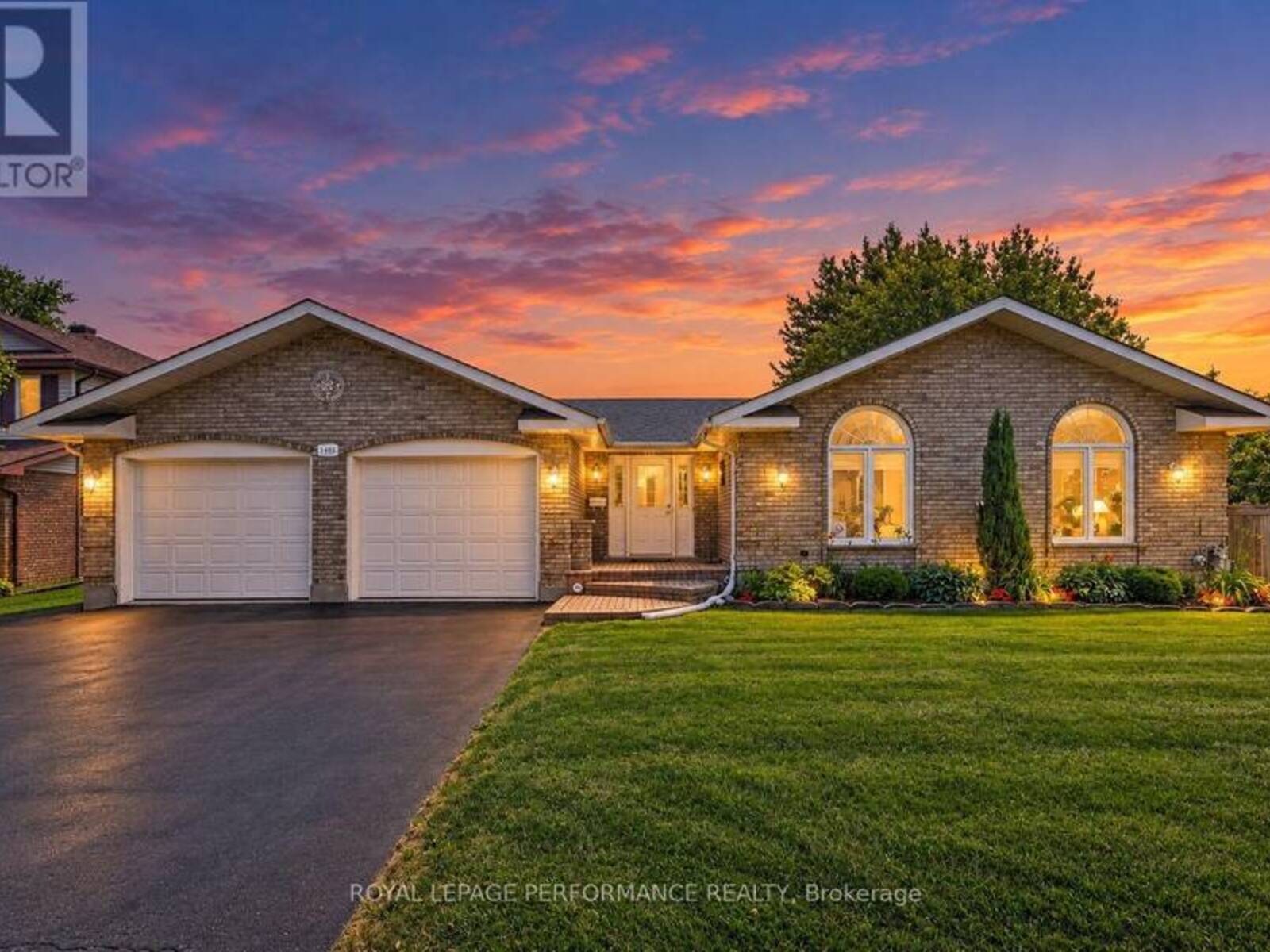 1401 HOLY CROSS BOULEVARD, Cornwall, Ontario K6H 6Z5