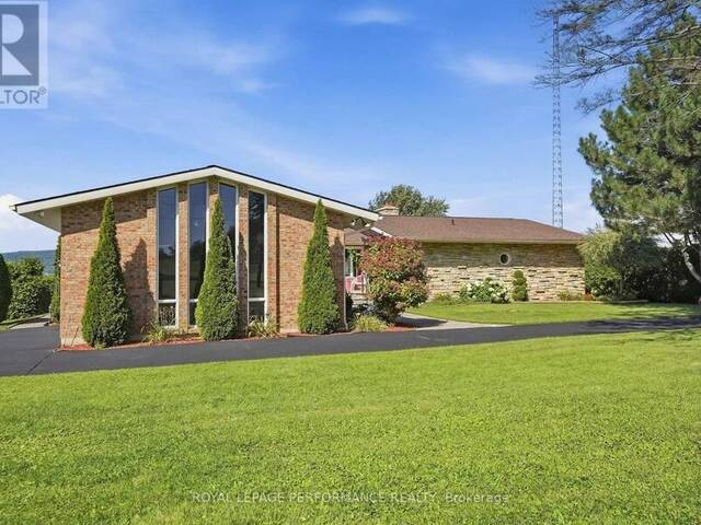 2442 BAY ROAD L'Orignal Ontario, K0B 1K0 - 4 Bedrooms Waterfront Home For sale
