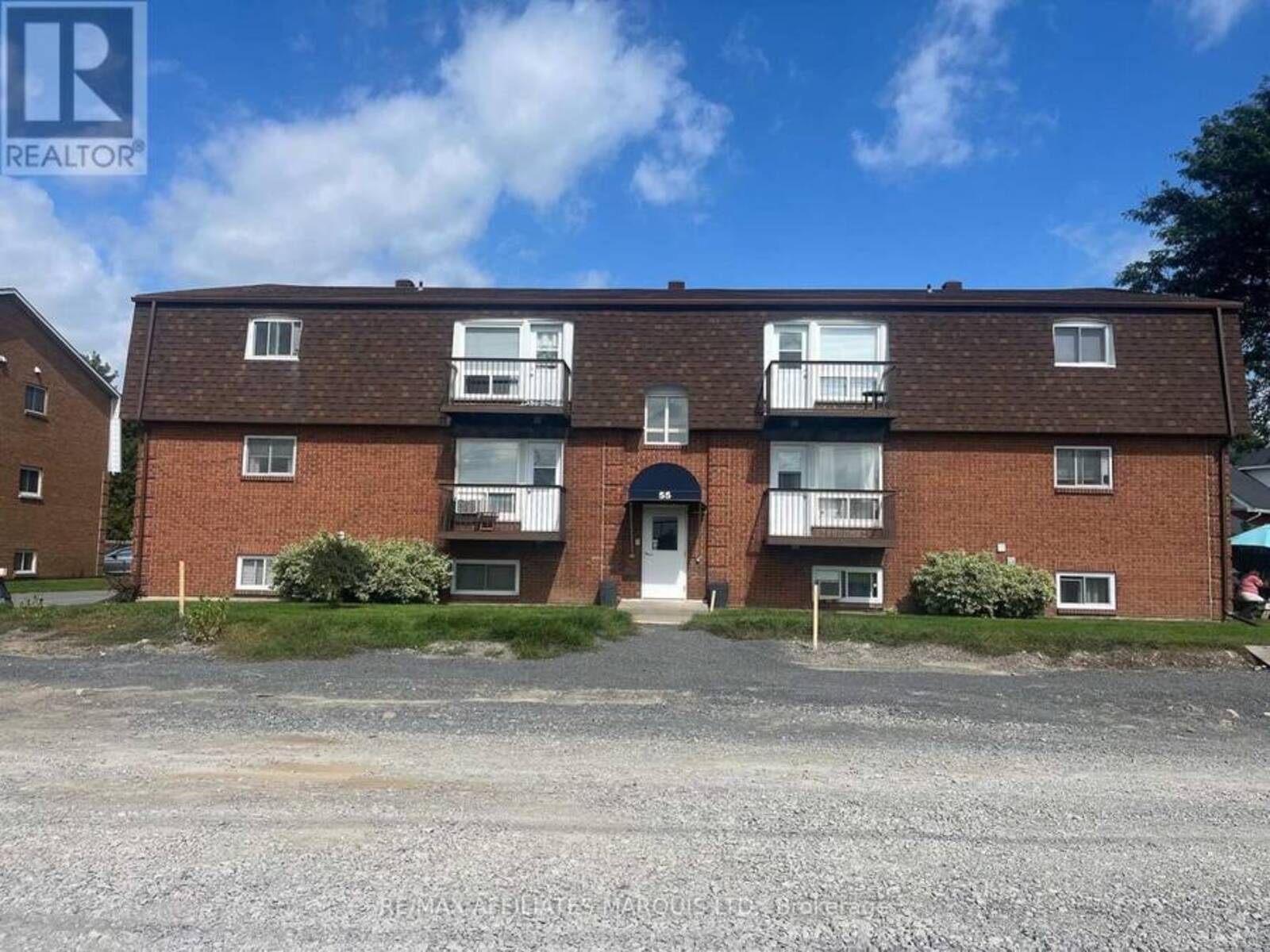 9 - 55 RACE STREET, Cornwall, Ontario K6H 1G7