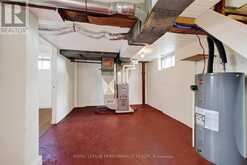 139 8TH STREET W | Cornwall Ontario | Slide Image Thirty-three