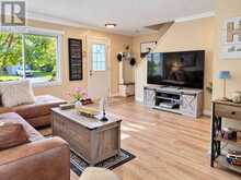 194 ELSIE AVENUE | Cornwall Ontario | Slide Image Eight