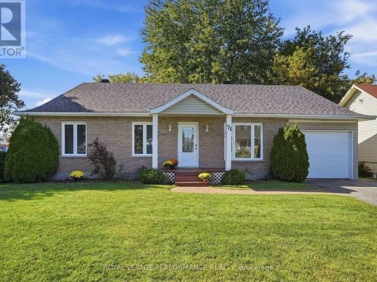 71 STEPHENS STREET, Champlain, Ontario K0B 1R0