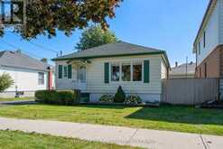 905 THIRD STREET E | Cornwall Ontario | Slide Image Three