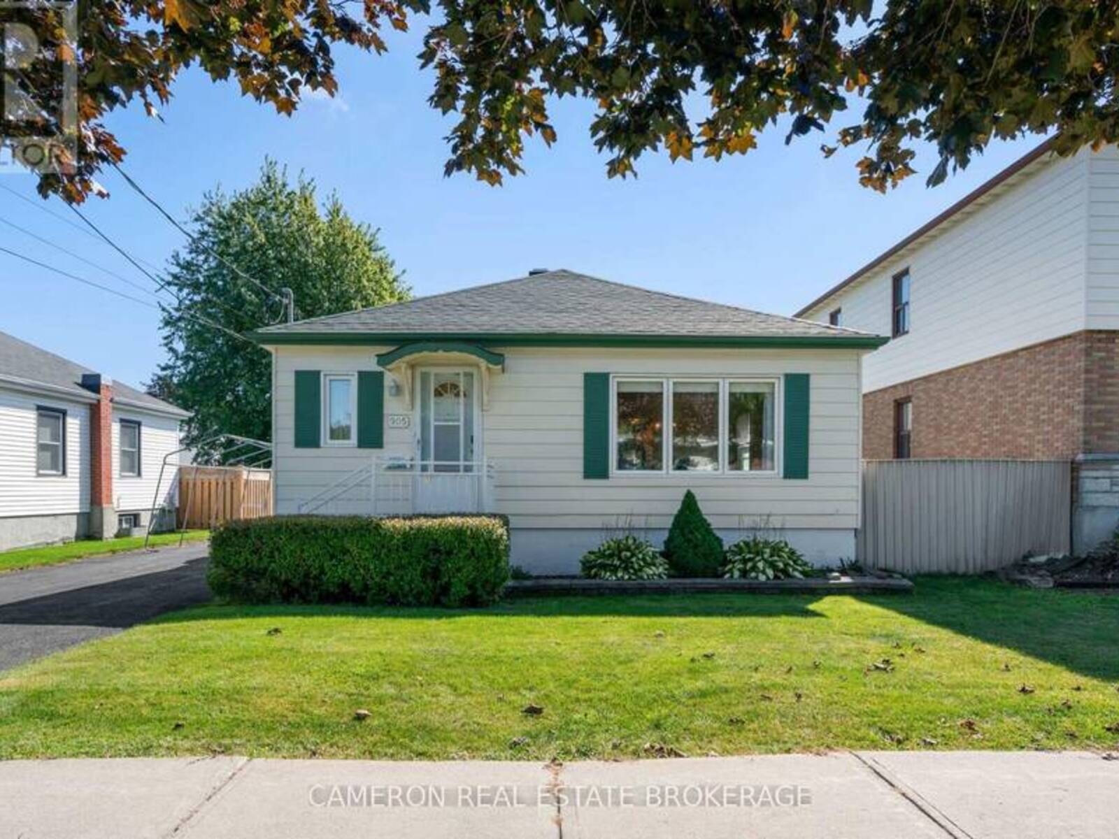 905 THIRD STREET E, Cornwall, Ontario K6H 2E8