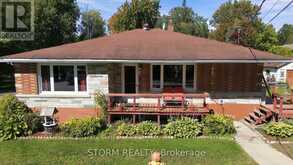 37 OAK STREET | South Glengarry Ontario | Slide Image Two