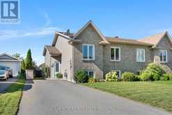 55 FORESTDALE CRESCENT | Cornwall Ontario | Slide Image One