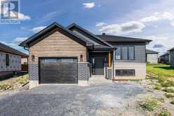 201 RUBY DRIVE | Cornwall Ontario | Slide Image One