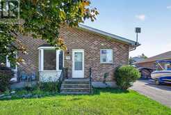 148 LOTTIE AVENUE | Cornwall Ontario | Slide Image Two