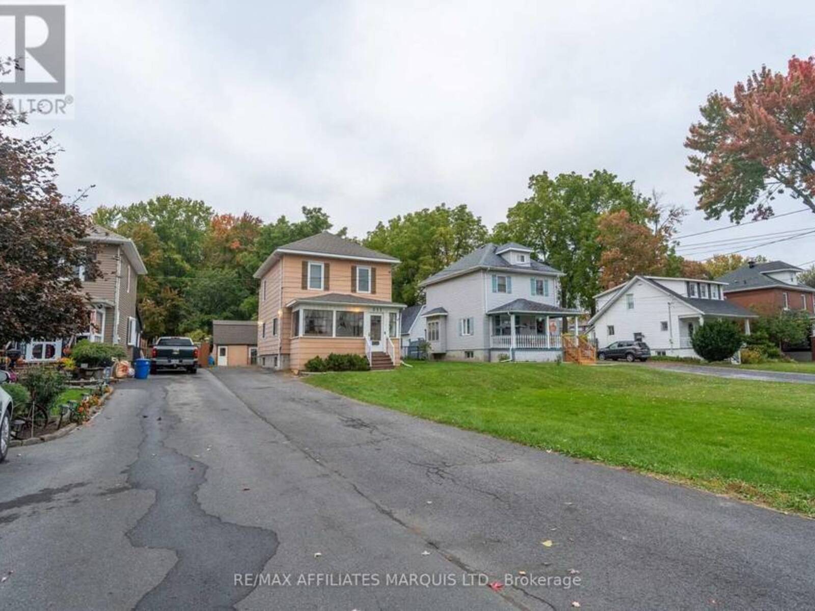 311 FOURTH STREET W, Cornwall, Ontario K6J 2S3