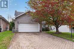 868 LAFLIN STREET | Cornwall Ontario | Slide Image Two