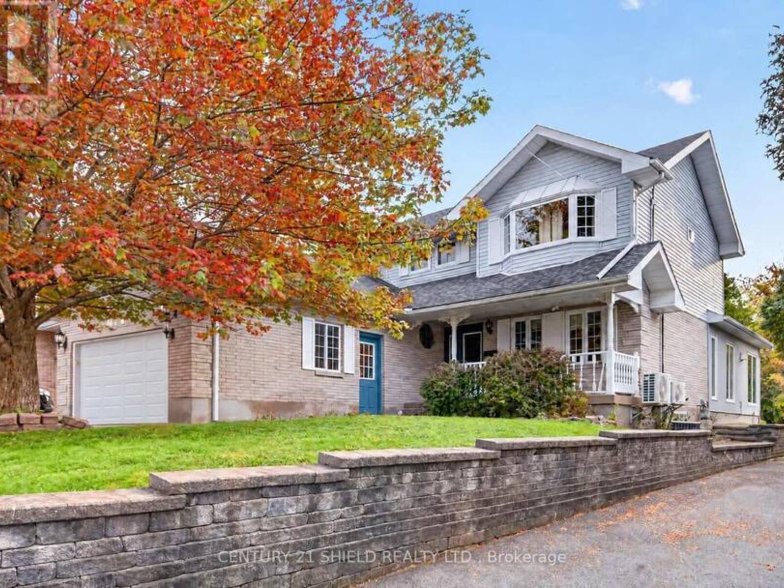 868 LAFLIN STREET, Cornwall, Ontario K6J 5J1