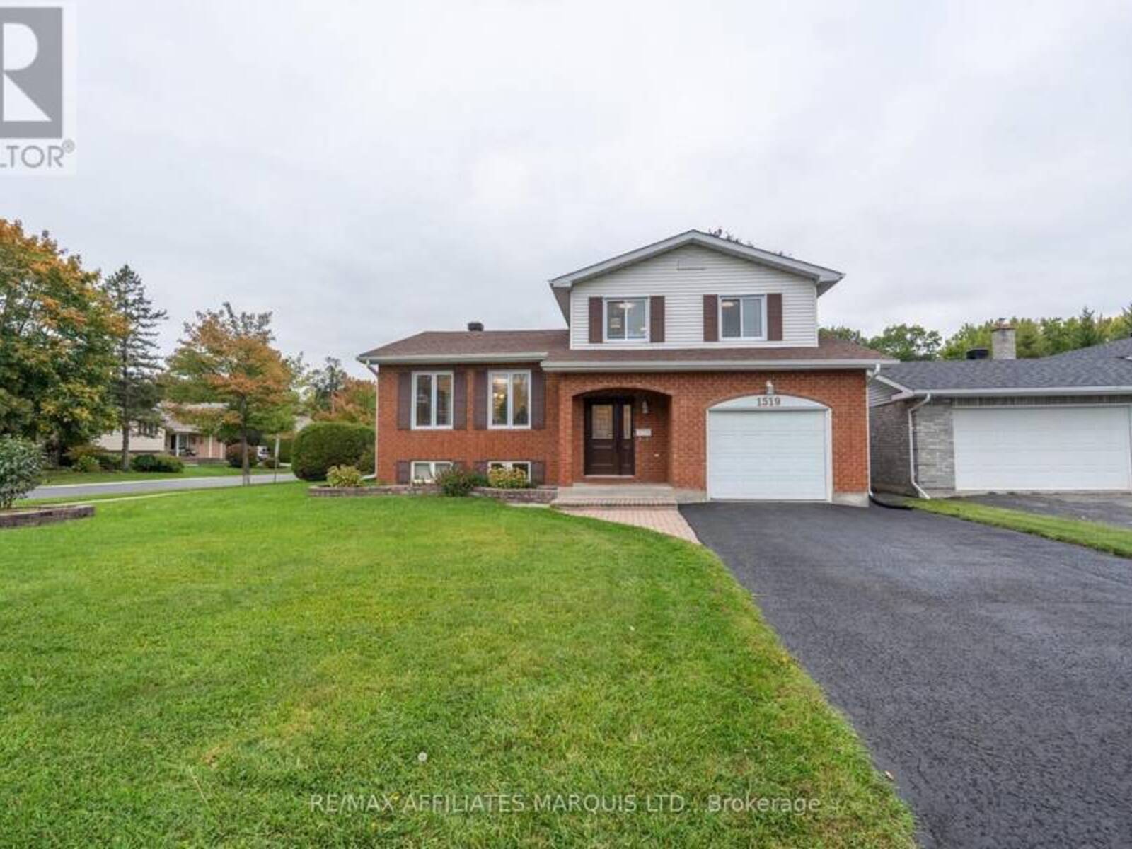 1519 STEPHEN STREET, Cornwall, Ontario K6J 5P6