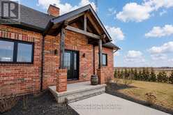 16040 COUNTY RD 18 ROAD | South Stormont Ontario | Slide Image Two