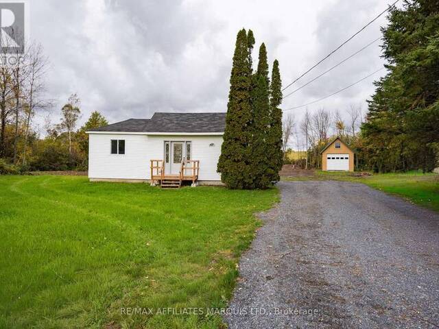 19411 COUNTY ROAD 2 ROAD South Glengarry Ontario, K0C 2E0 - 2 Bedrooms Home For Sale