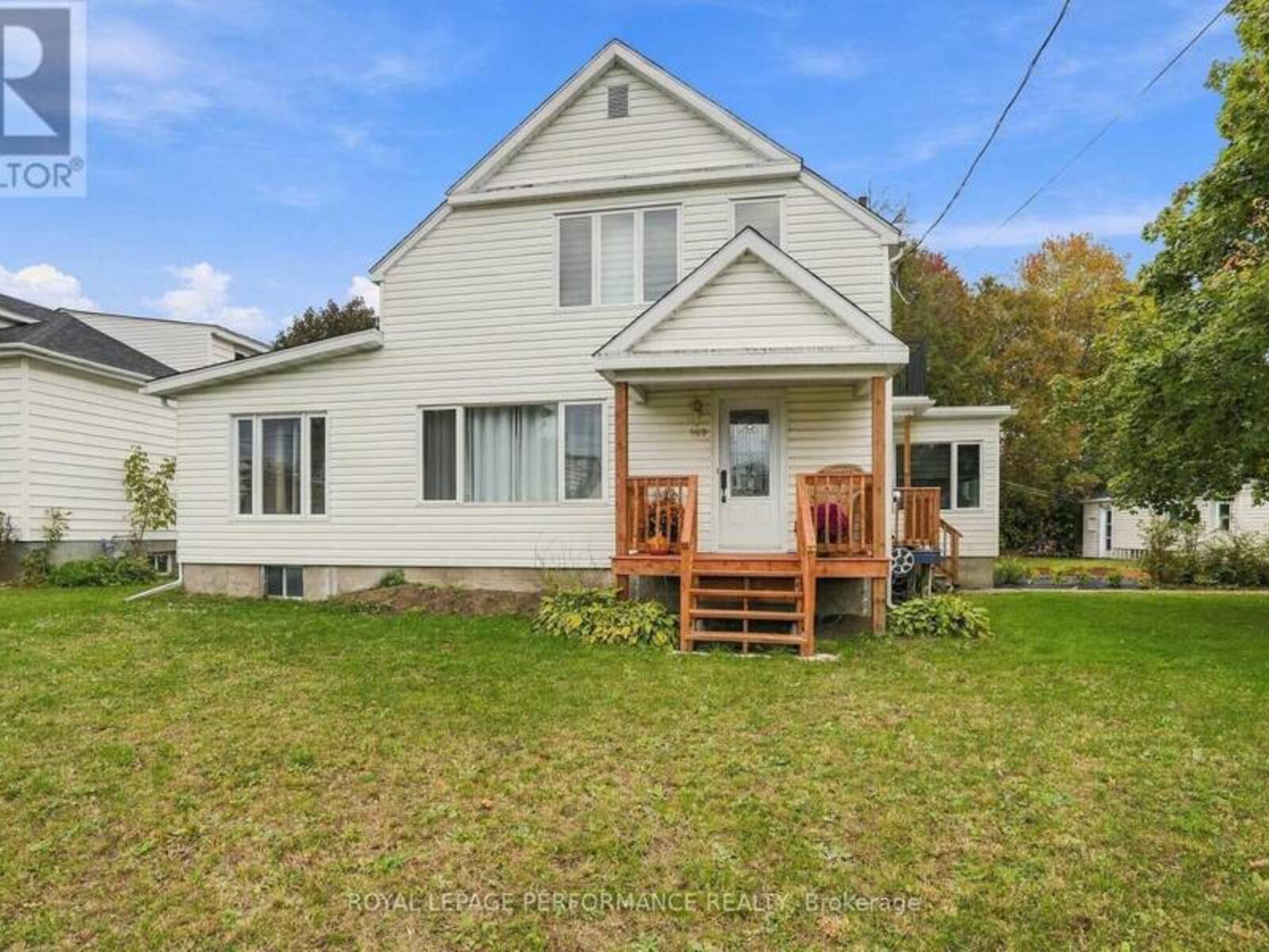 523 GASCON STREET, Hawkesbury, Ontario K6A 1M4