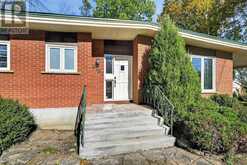 2761 ROSS AVENUE | Cornwall Ontario | Slide Image Four