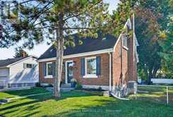 916 LEONARD AVENUE | Cornwall Ontario | Slide Image One
