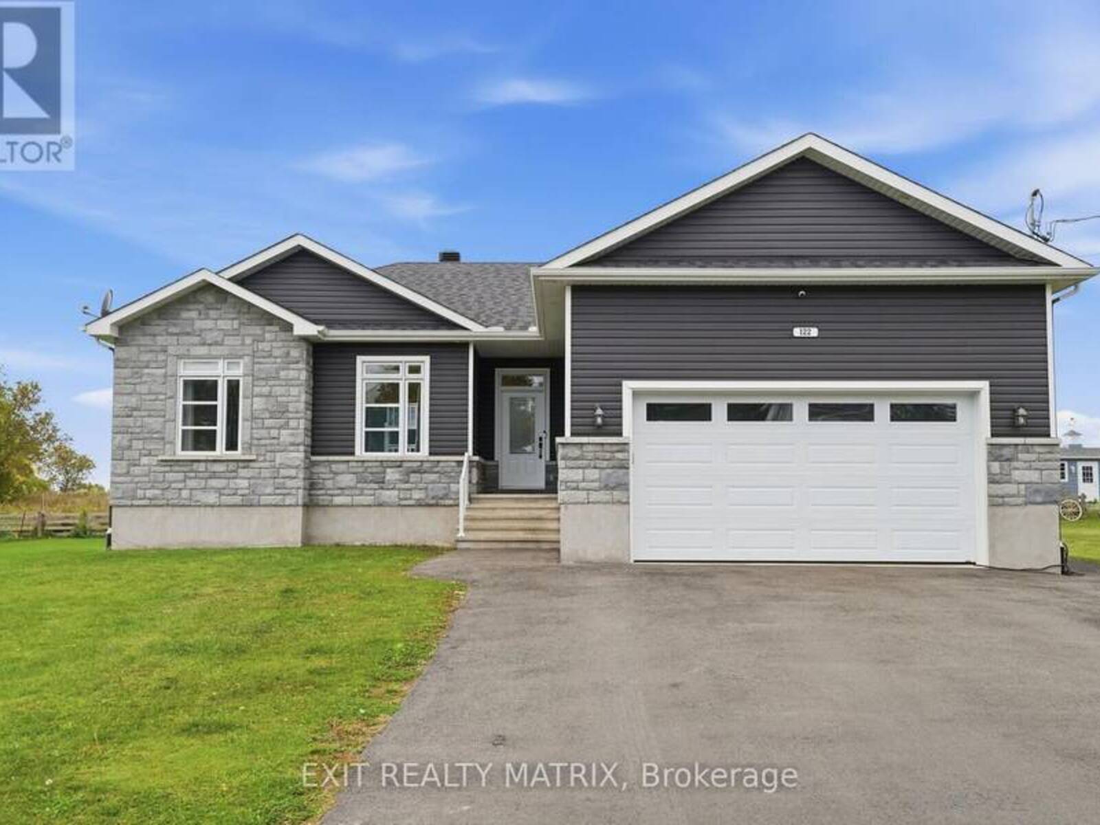 122 PENDLETON STREET, Champlain, Ontario K0B 1R0