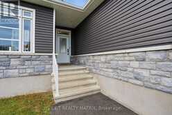 122 PENDLETON STREET | Champlain Ontario | Slide Image Four