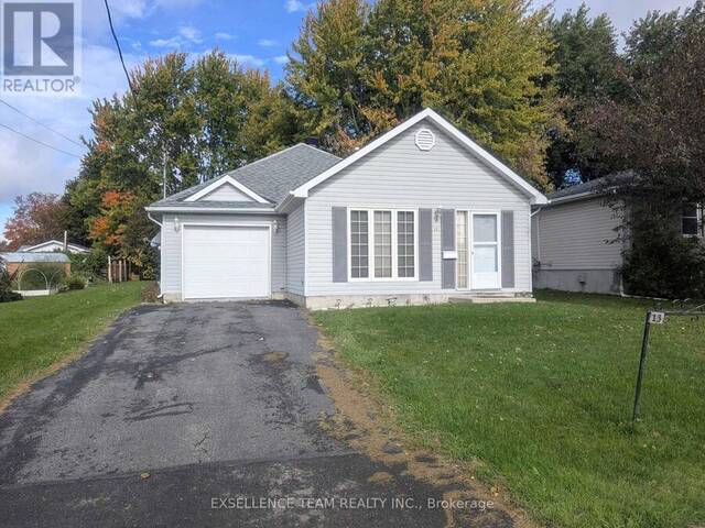 13 ST LAWRENCE STREET South Stormont Ontario, K0C 1M0 - 2 Bedrooms Home For Sale