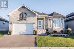2415 WATSON CRESCENT | Cornwall Ontario | Slide Image One