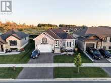 2415 WATSON CRESCENT | Cornwall Ontario | Slide Image Three