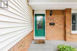 361 ANGELA CRESCENT | Cornwall Ontario | Slide Image Five