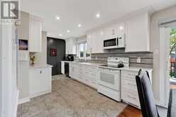 527 BLOSSOM PARK DRIVE | Cornwall Ontario | Slide Image Ten