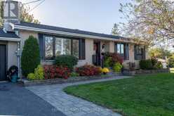 527 BLOSSOM PARK DRIVE | Cornwall Ontario | Slide Image Three