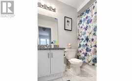 30 MOCKINGBIRD LANE W | Hamilton Ontario | Slide Image Fifteen