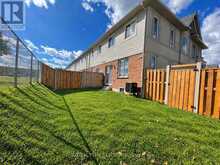 30 MOCKINGBIRD LANE W | Hamilton Ontario | Slide Image Sixteen