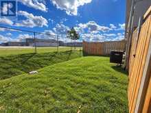 30 MOCKINGBIRD LANE W | Hamilton Ontario | Slide Image Seventeen