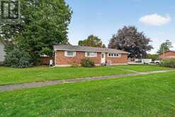 15 GRAY AVENUE | Long Sault Ontario | Slide Image Four