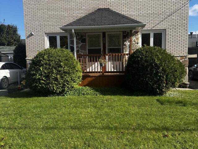 232 EAST BOUNDARY ROAD Alexandria Ontario, K0C 1A0 - Multi-family Home For Sale