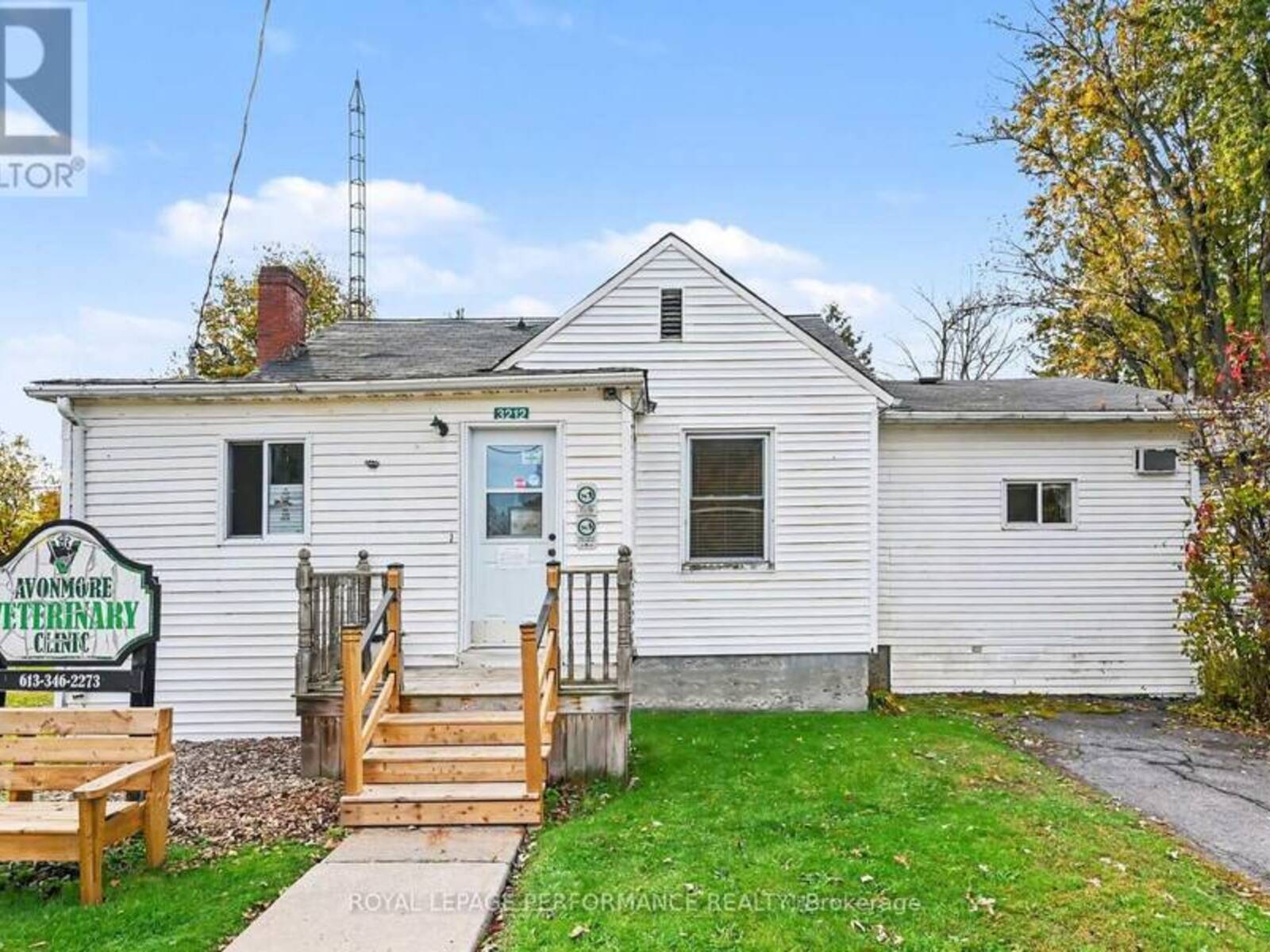 3212 AVONMORE MAIN STREET, North Stormont, Ontario K0C 1C0