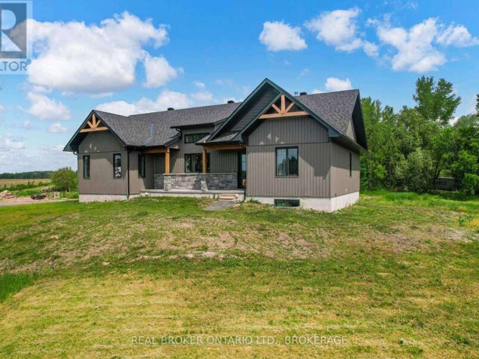 16119 EAMER ROAD, South Stormont, Ontario K0C 1R0