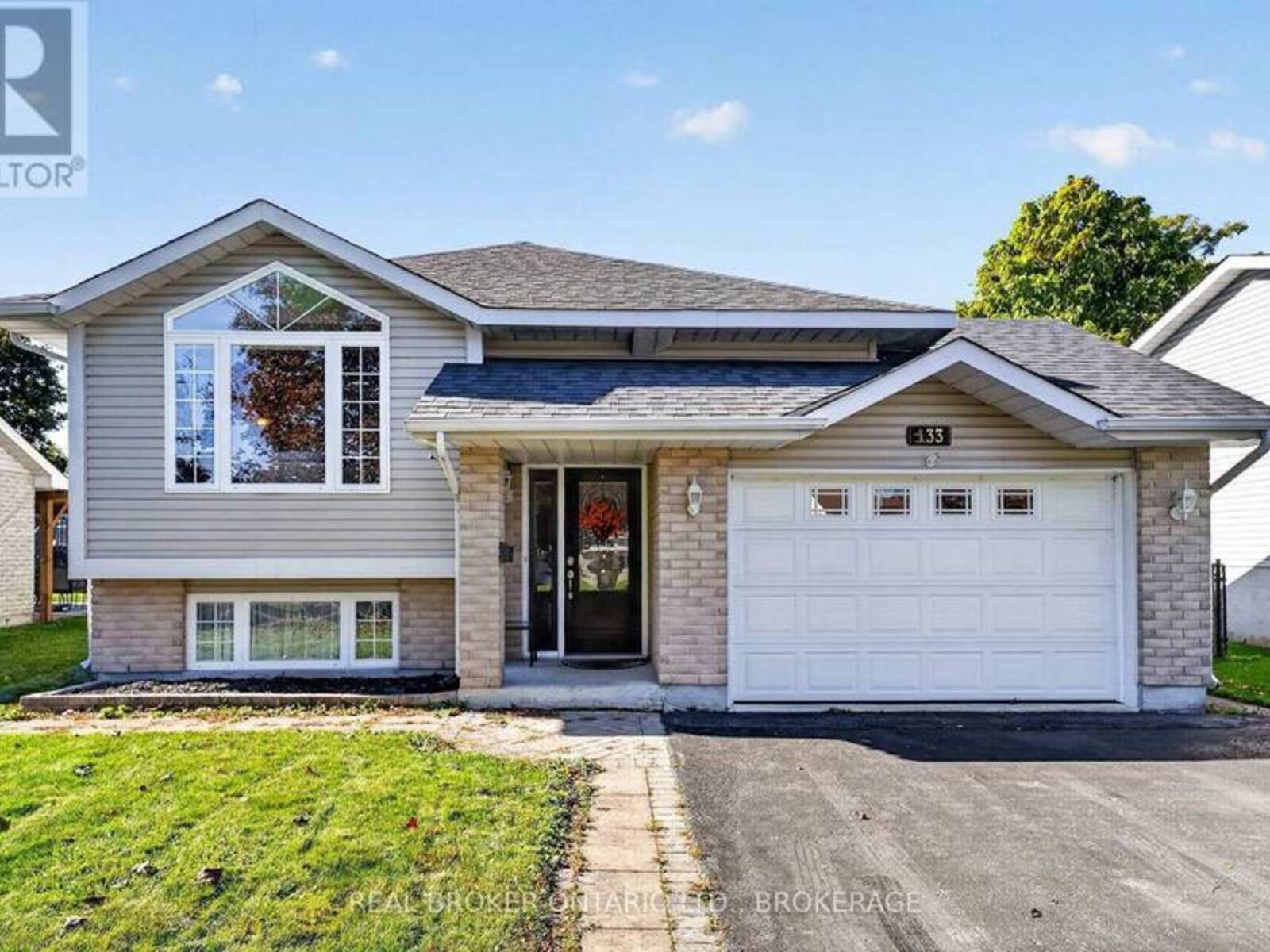 133 BRYDEN AVENUE, Cornwall, Ontario K6H 7N3