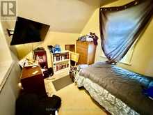 16 SEYMOUR AVENUE | Cornwall Ontario | Slide Image Fifteen