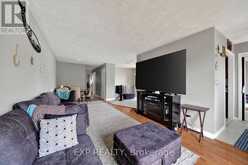 327 ANGELA CRESCENT | Cornwall Ontario | Slide Image Twelve